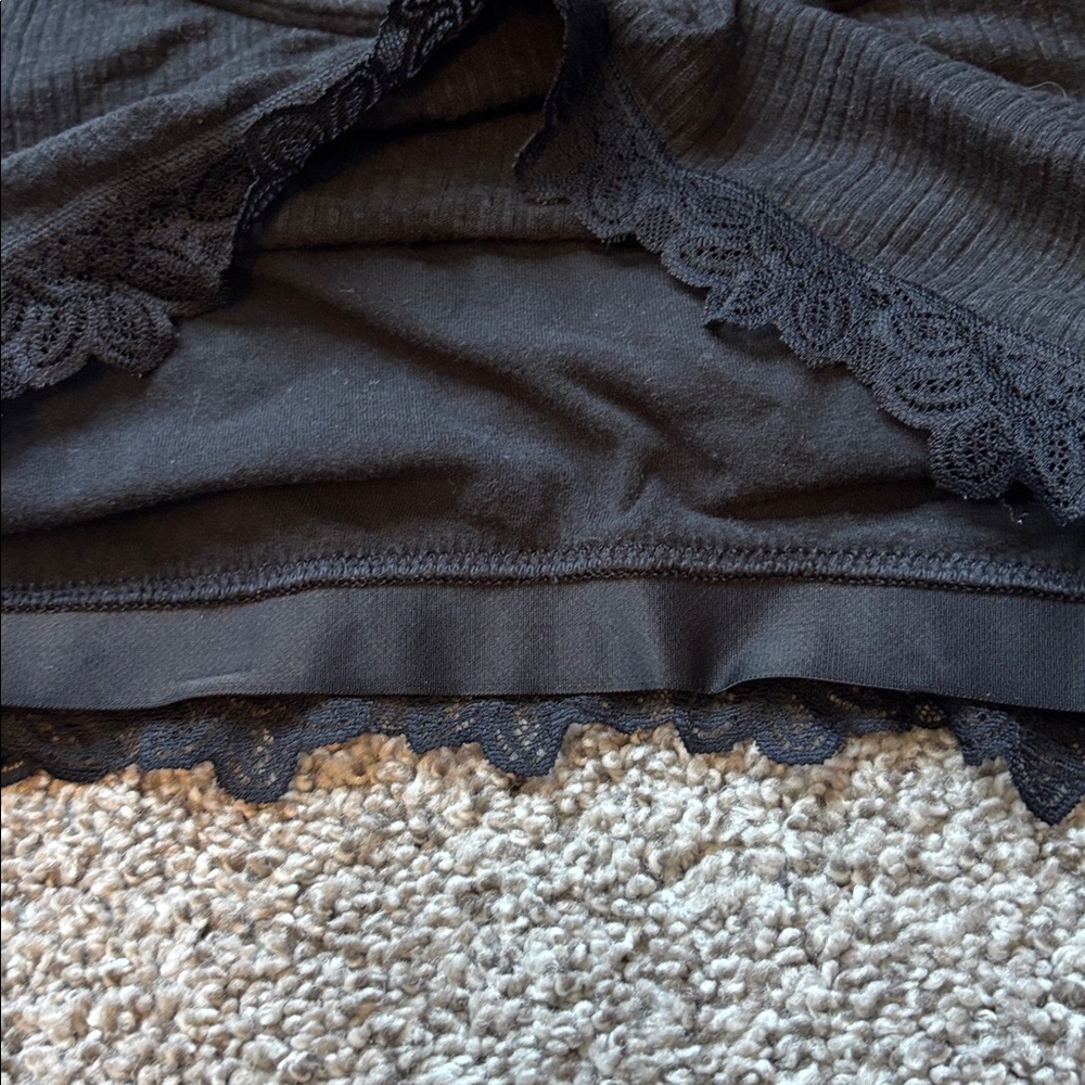 Lace-Trim Bralette - Picture 3 of 6